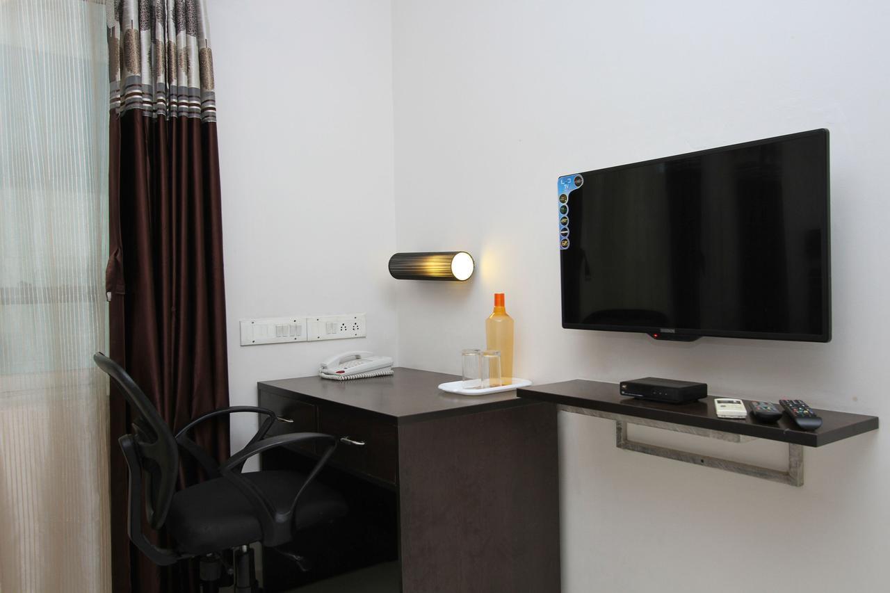 Oyo 7463 Leo Suites Bengaluru Kültér fotó